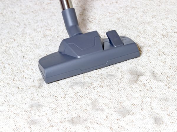 Encapsulation carpet cleaning