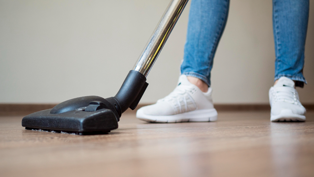hardwood floor cleaning services
